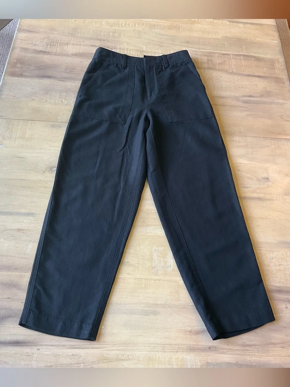 Banana Republic Black The Weekend Slim Barrel Leg Linen / Cotton size 4